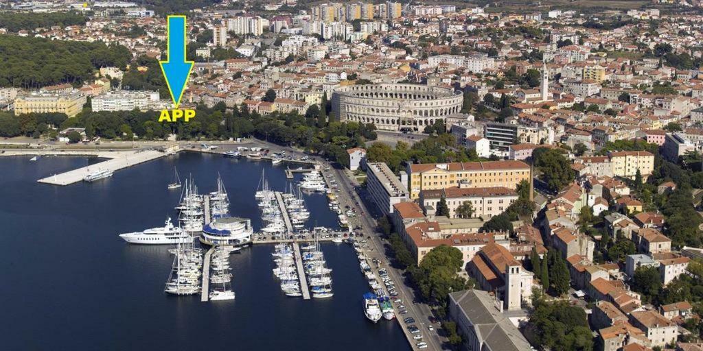Arena Festival Apartment Pula Exterior foto